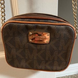 Michael Kors crossbody